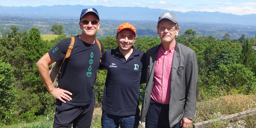 Barend goes in search of Colombian coffee again!